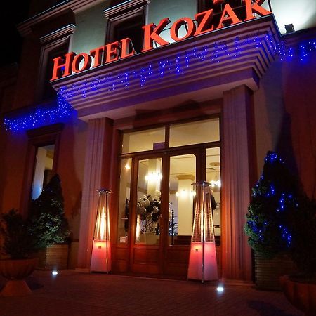 Hotel Kozak Хелм Экстерьер фото
