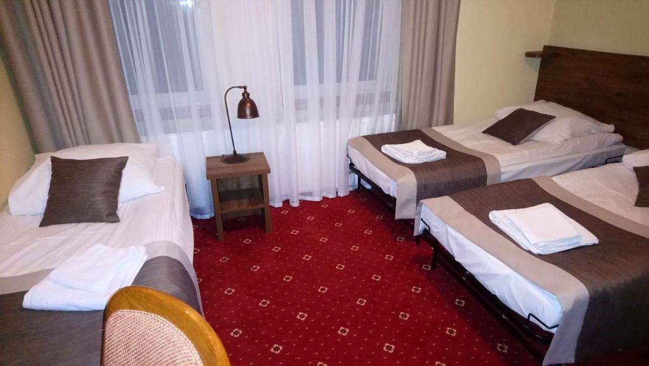 Hotel Kozak Хелм Экстерьер фото